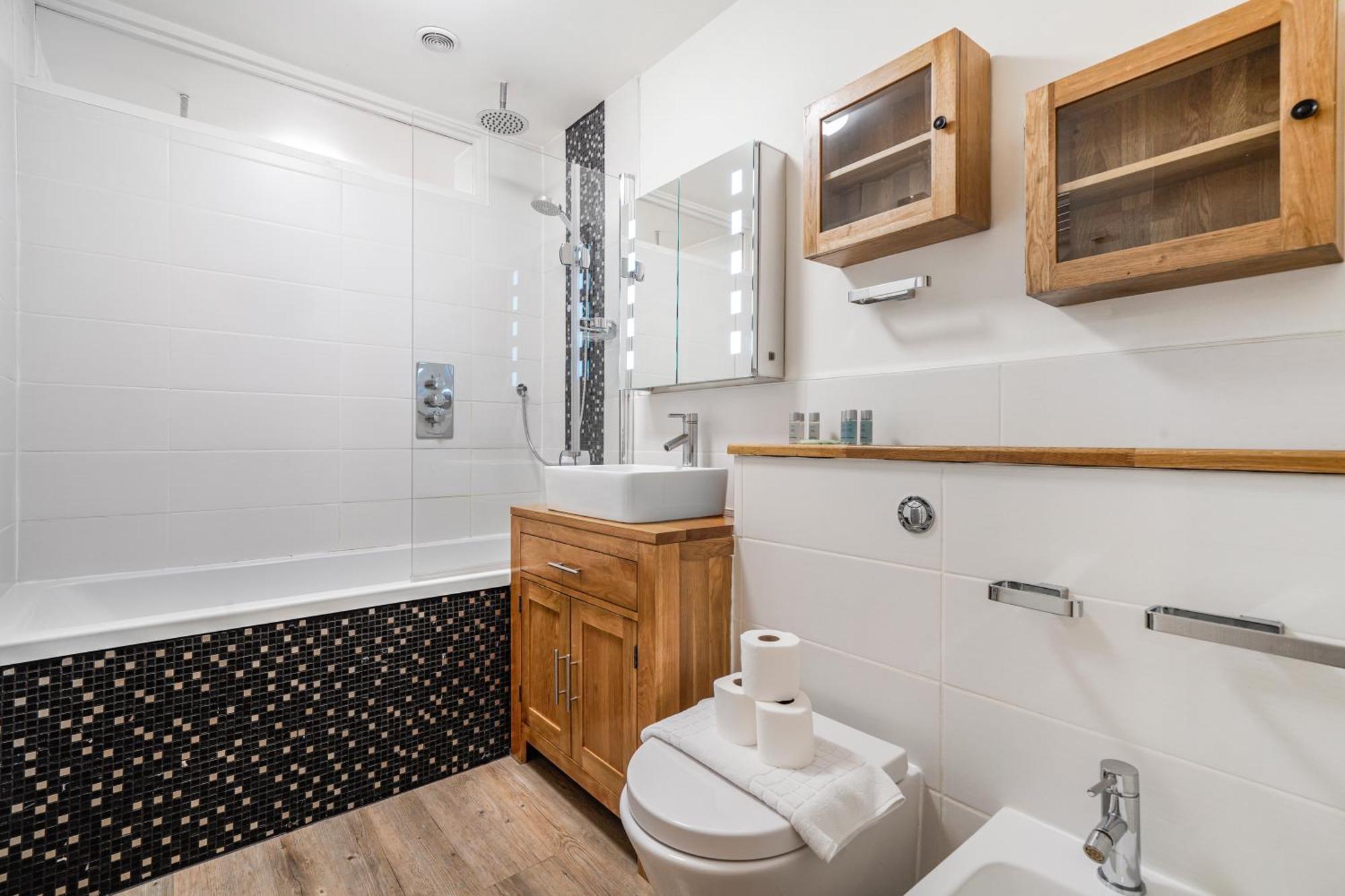 Executive 4 Bedroom Town House In Canada Water Free Wifi & Parking By City Stay Aparts Londres Exterior foto